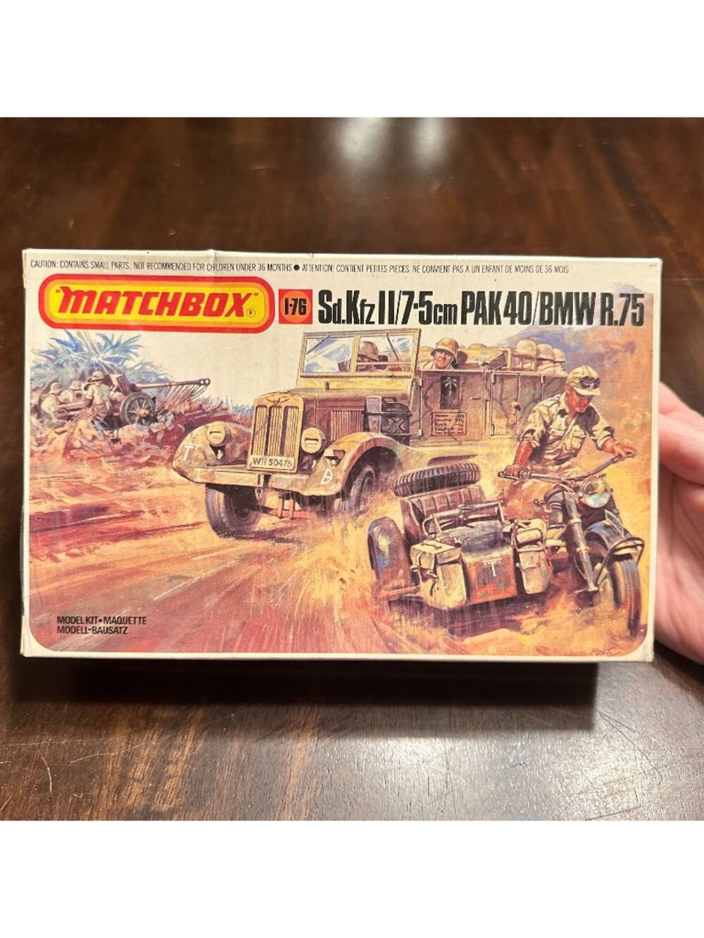 Matchbox 1/76 Sd.Kfz II/7.5cm PAK40/BMW R.75 Military Model Kit